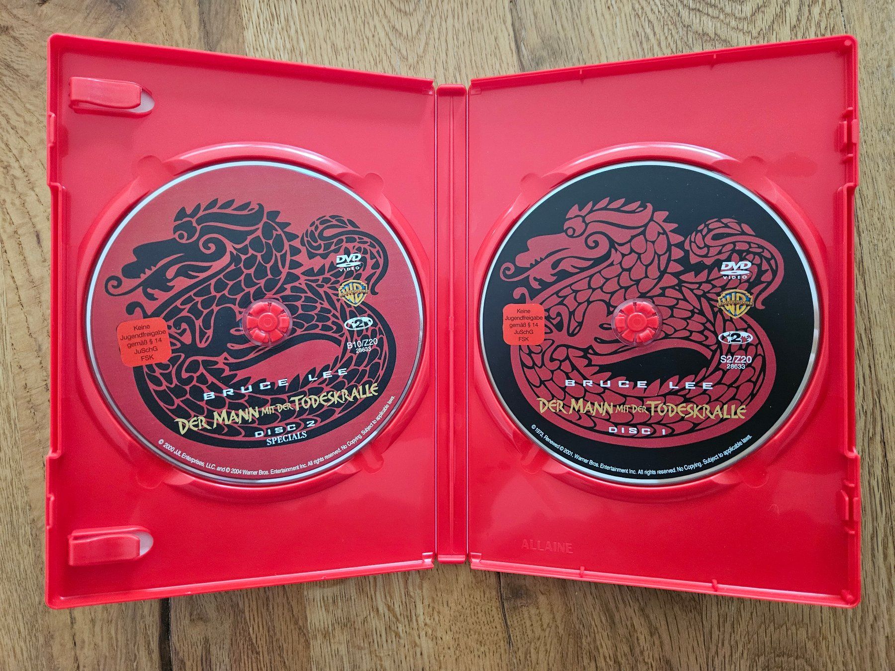 Tutti i DVDs: Der Mann mit der Todeskralle - uncut – Usato da St.Gallen venduto da Capsule_Corporation 2