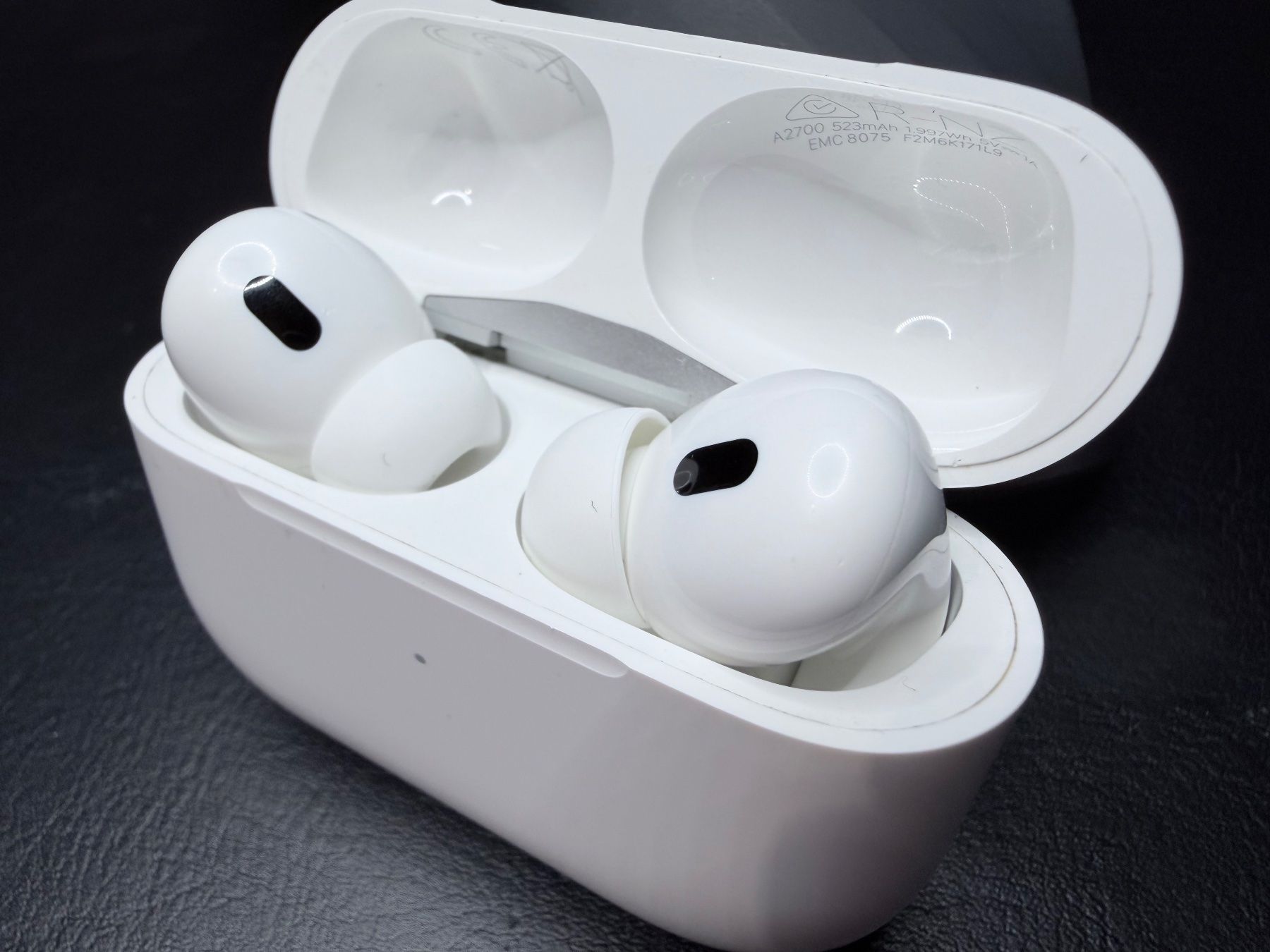 Apple Kopfhörer: Airpods Pro 2. Generation – Gebraucht aus Ehrendingen von Zam321 2