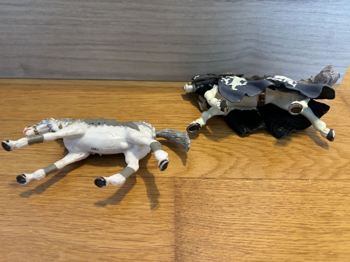 Figurines: Papo Ritterpferde – D'occasion à Uetikon am See par Winnieclaudia 3