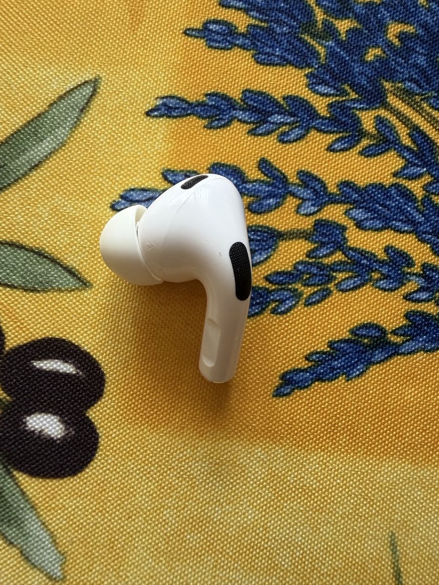 Apple Cuffie: Airpods Pro 2nd – Usato da Grand-Lancy venduto da Jay1225 4