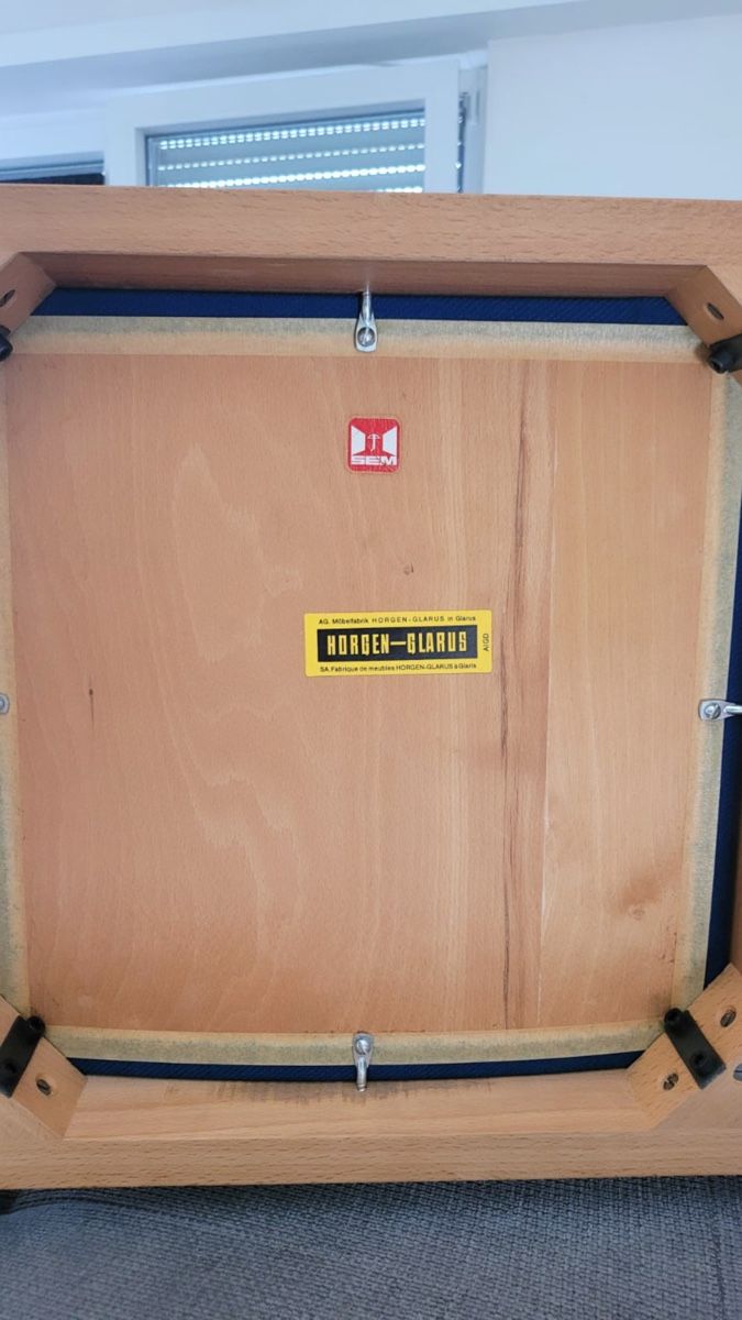 Horgen Glarus Stühle: 4er Set Horgen Glarus Stühle mit blauen Sitzflächen – Gebraucht aus Ramsen von Myclothesforu 1
