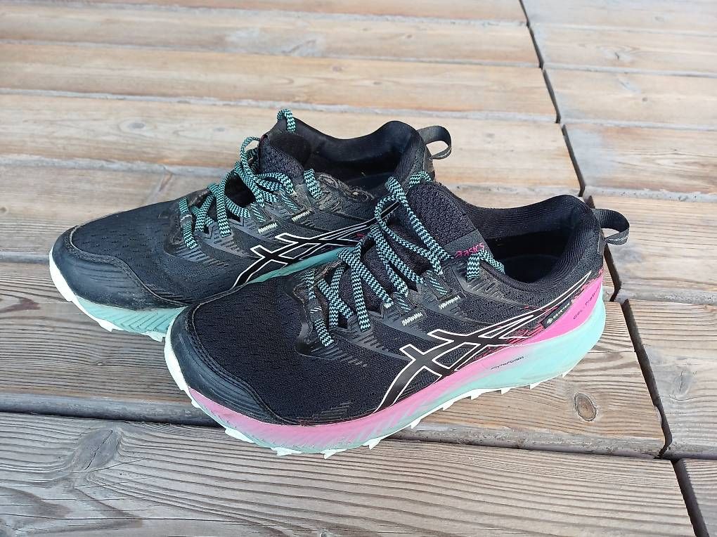 Asics Herrenschuhe: Asics Trabuco Trailrunning – Gebraucht aus Zürich von jjud