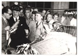 Fotografie Weinbauer Fritz Huxel mit sei