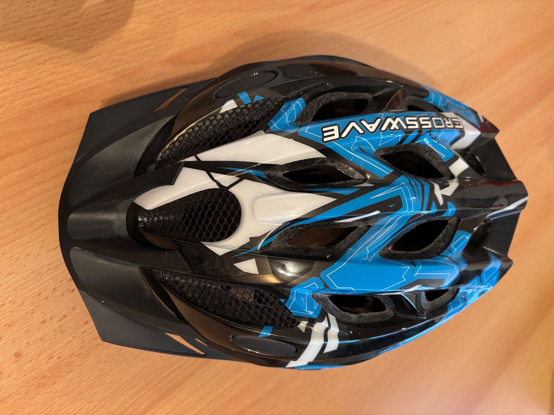 Caschi: Fahrradhelm | Velohelm – Usato da Seuzach venduto da Schwede83 1