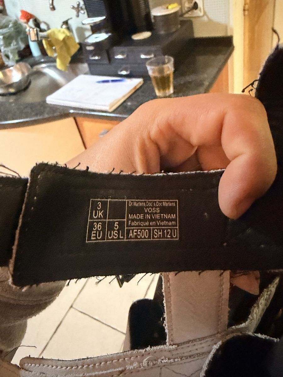Dr. Martens Damenschuhe: Sandales Dr. Martens – Gebraucht aus Lavigny von Lea_9rxv 2