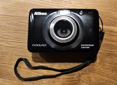 Nikon Coolpix S30 Unterwasserkamera