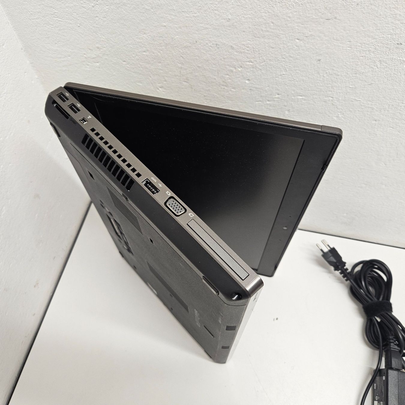 Hewlett Packard Notebook: HP ProBook 6570b – Usato da Niederdorf venduto da LeptonAG 6