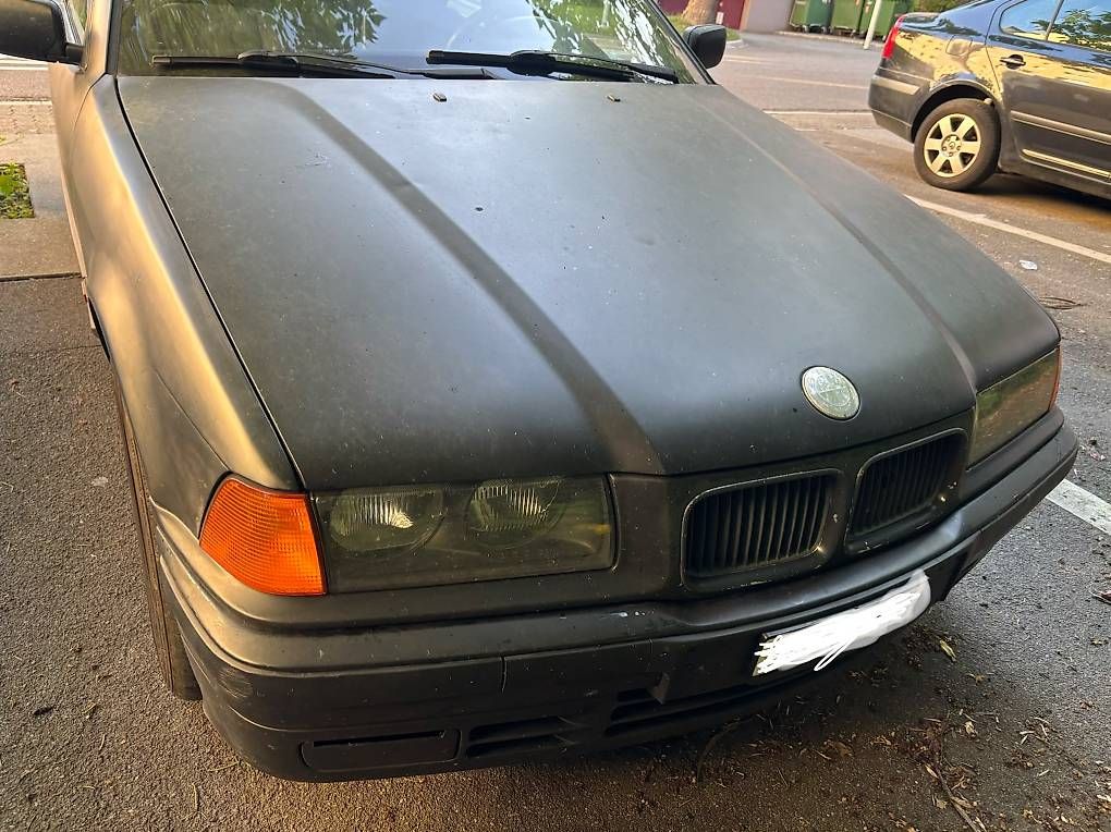 Autos: BMW316i compact – D'occasion à Adlikon b.Regensdf par maife 4