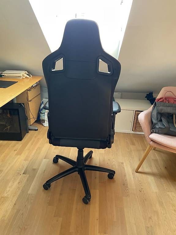 Sedie: Gamingstuhl Noblechairs EPIC – Usato da Basel venduto da Surferdude7 2