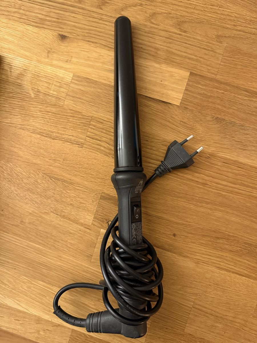 Piastre & Arricciacapelli: HerStyler Lockenstab – Usato da Schönenbuch venduto da Corinne040