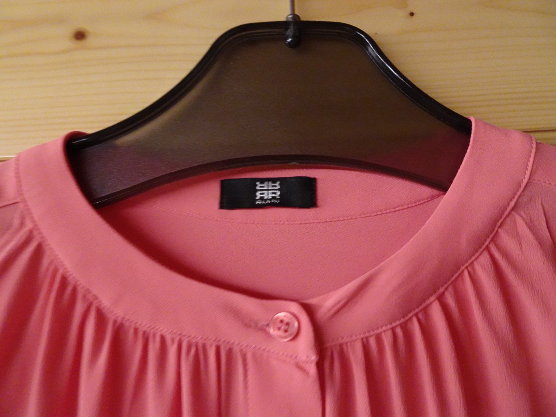 Riani Blusen: Edle RIANI Bluse pink Gr. 40 - 426129 – Gebraucht aus Küssnacht am Rigi von Good4Deckeli 6
