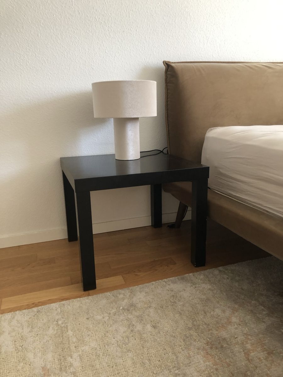 Ikea Comodini: Ikea Nachttisch LACK in Schwarz – Usato da Zürich venduto da vadimi