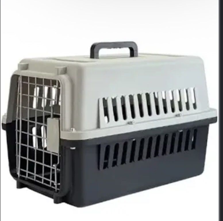 Ferplast Gabbie, trasporto & Sicurezza: FERPLAST ATLAS 40 hundebox – Usato da adliswil venduto da PRELOVED_