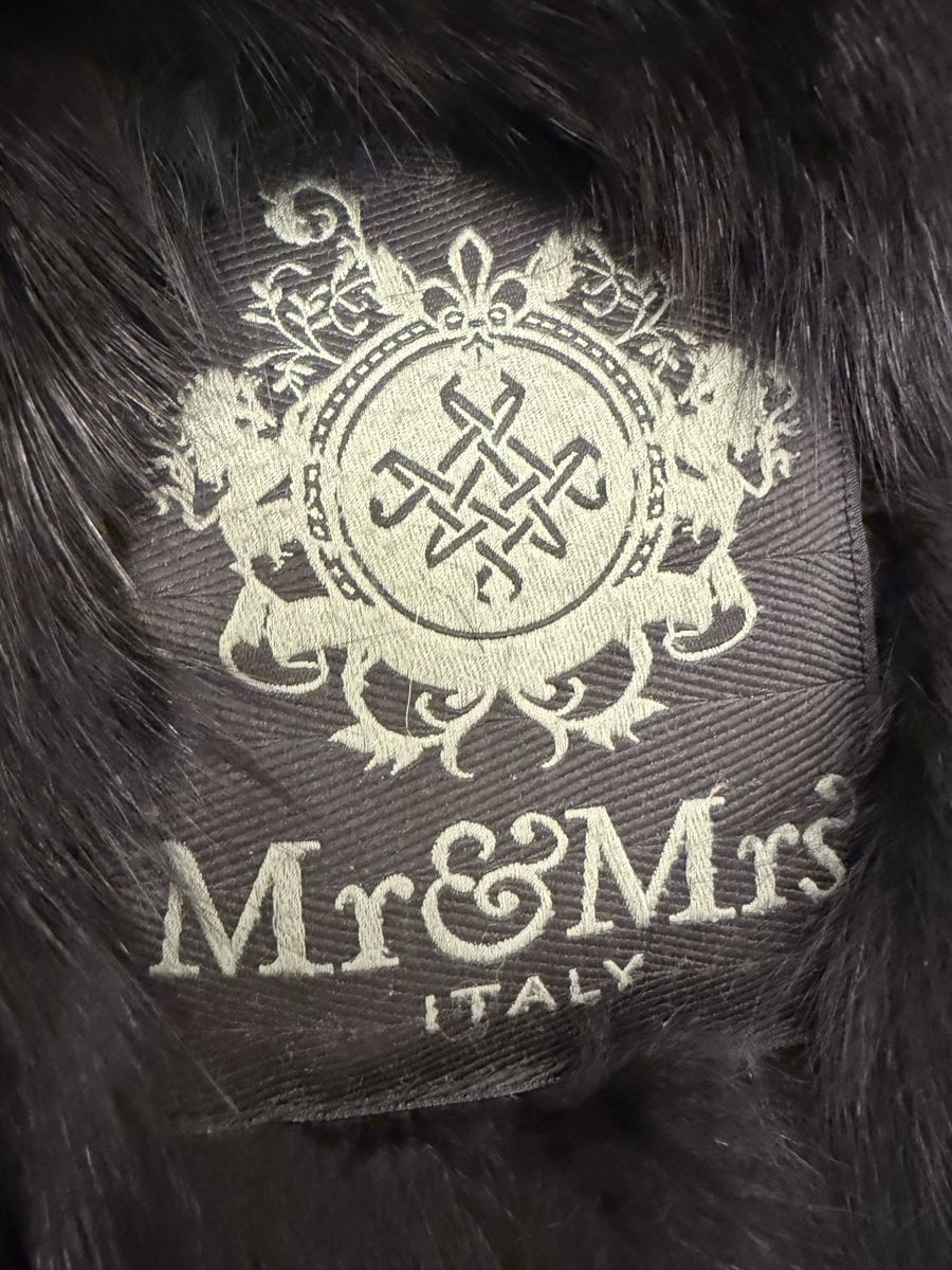 Cappotti: Mr & Mrs Fur Coat – Usato da Paradiso venduto da apf_mh9c 5