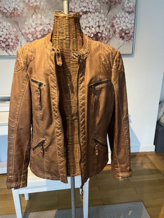 Kunstlederjacke, braun, gesteppte Details, S/M