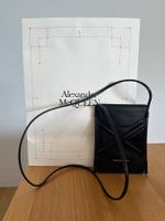 Alexander McQueen Micro Shoulder Bag Schwarz Neu