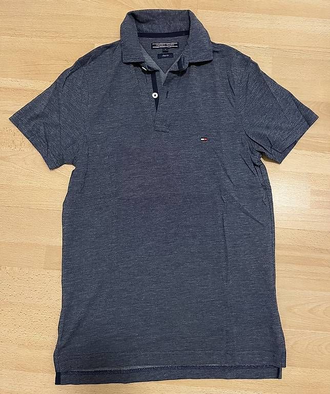 Tommy Hilfiger Magliette Polo: Tommy Hilfiger Poloshirt – Nuovo (secondo la descrizione) da Wallisellen venduto da dpn_zlh9
