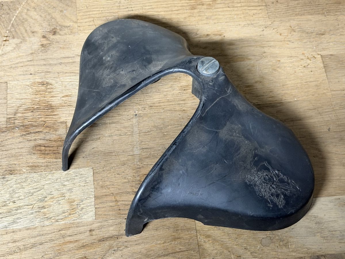 Parti ricambio per ciclomotori: Piaggio Ciao C24 Sattel Abdeckung unten original – Usato da Bolken venduto da si.x.las