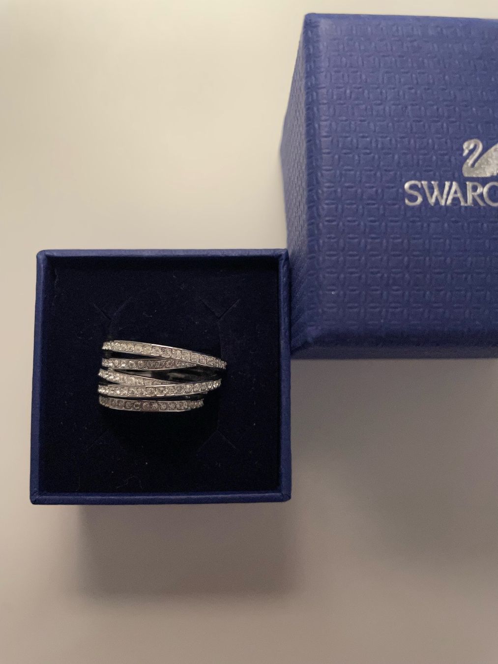 Anelli: Swarovski Spiral-Ring (NEU) – Nuovo e nell'imballaggio originale da Malters venduto da nic_vpz5
