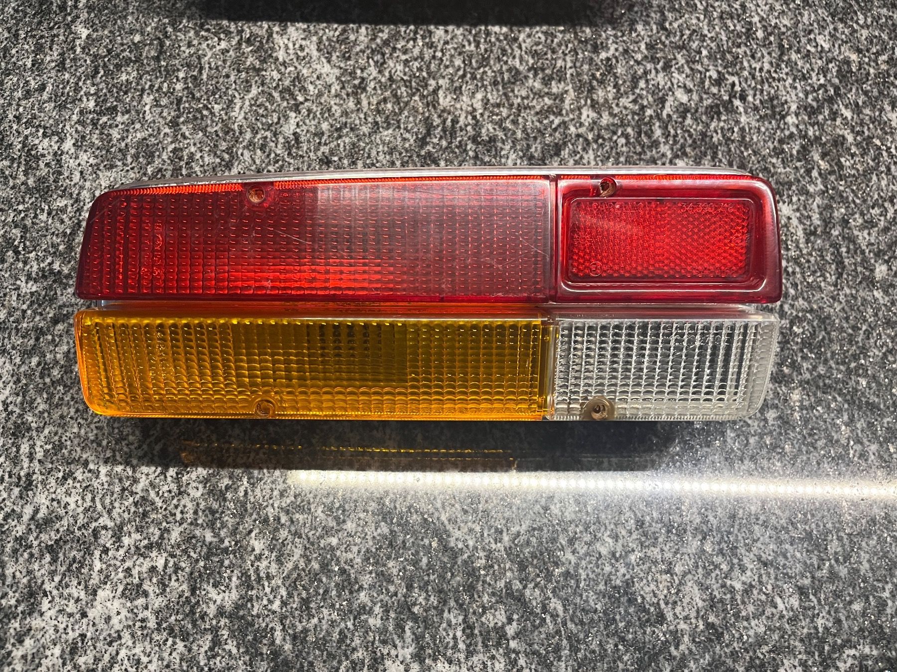 Carello Fari: Alfa Romeo Heckleuchte – Usato da lyss venduto da Loperfido21 1