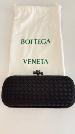 Bottega Veneta Clutch Knot large, wie neu