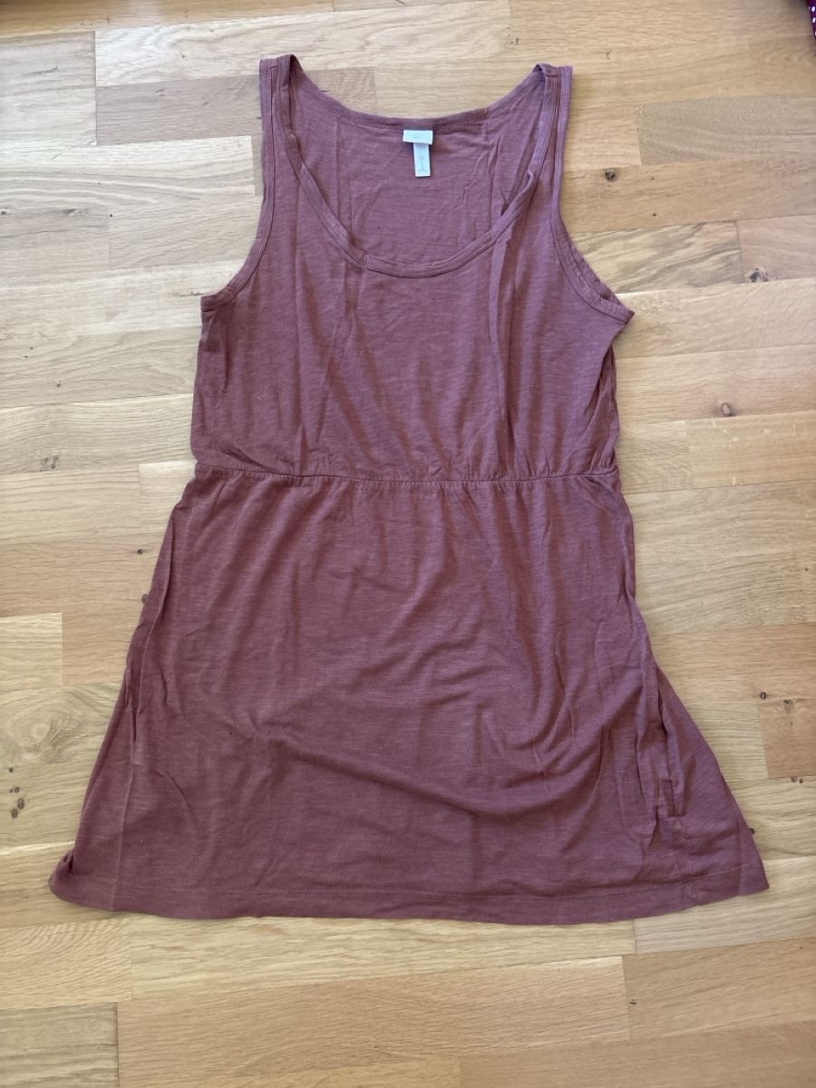 H&M Kleider: rostrotes Sommerkleid H&M  – Gebraucht aus Grosshöchstetten von annalena288