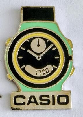 Casio Plaquettes & Badges: Uhren Pin  CASIO – D'occasion à Pfäffikon ZH par Colacity