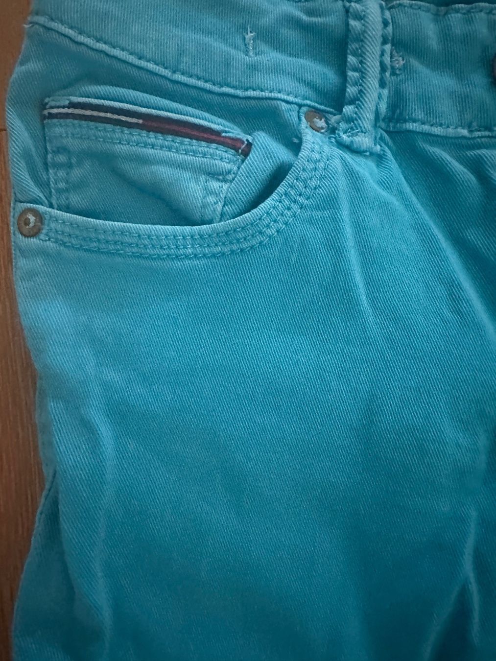 Tommy Hilfiger Jeans: Hilfiger Hose wie neu 28/32 – Gebraucht aus Pfaffhausen von Klaras_second_hand 3
