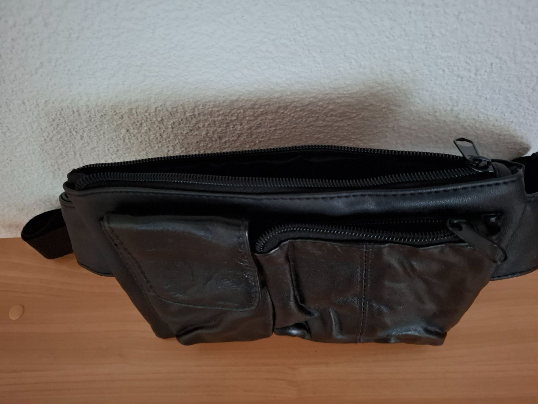 Sacs: Bauchtasche – Neuf avec emballage d'origine à Dietikon par oldi53 1