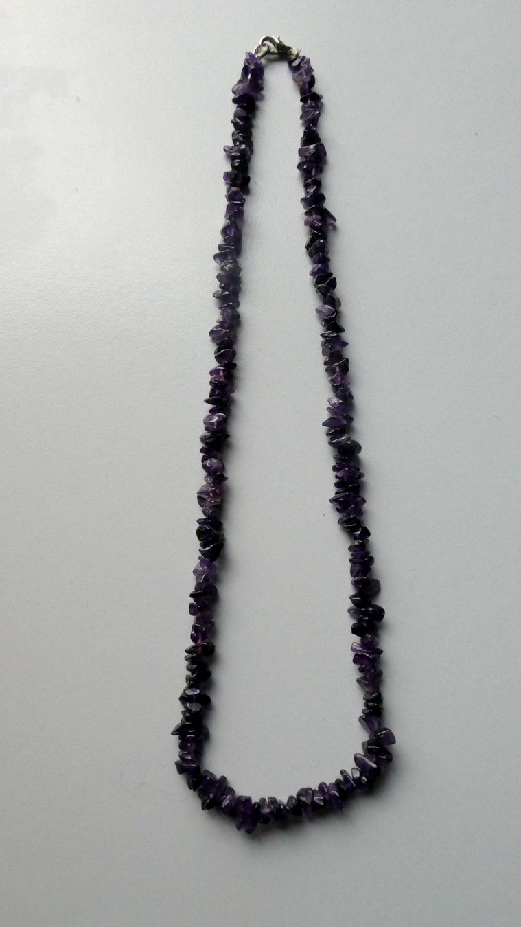 Catenine: Amethyst Kette - Splitter aus Edelsteinen violett – Usato da Frauenfeld venduto da dhour