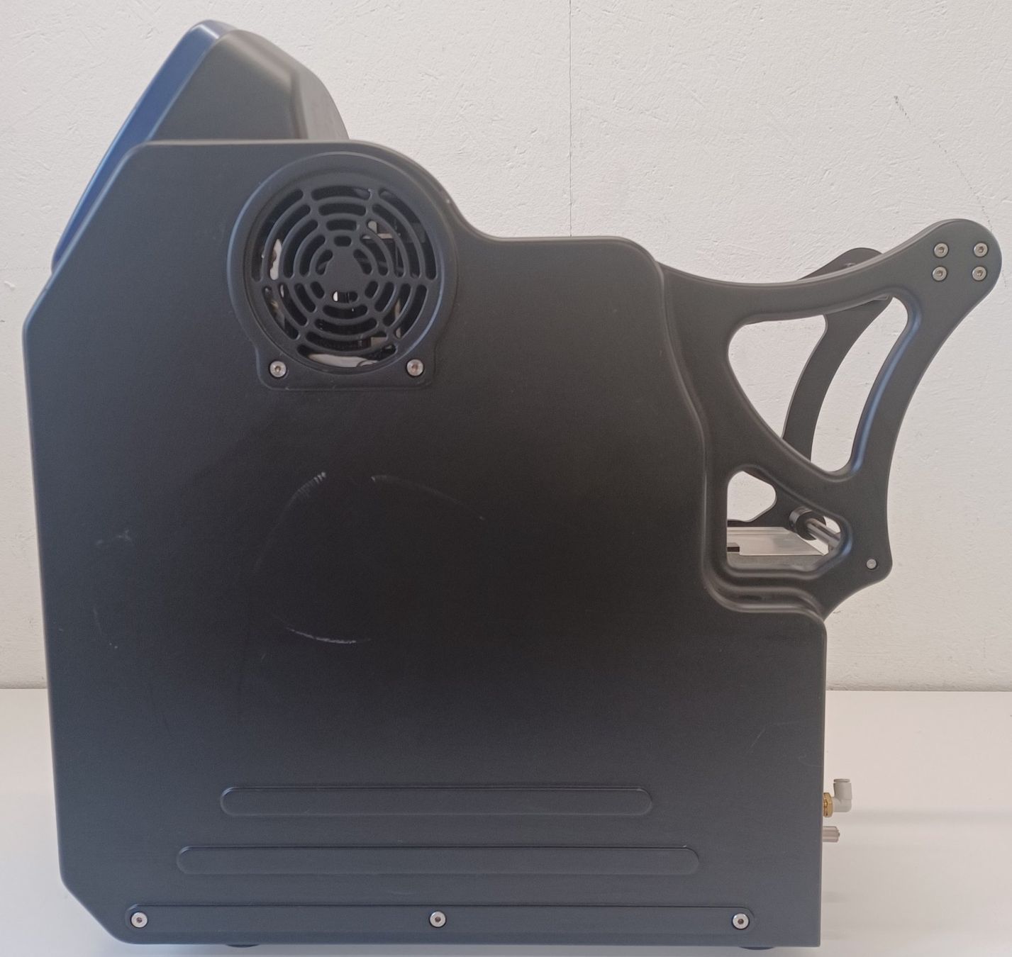 Accessori da laboratorio: KBiosystems Eseal Microplate Heat Sealer – Difettoso da Niederdorf venduto da LeptonAG_Labor 8