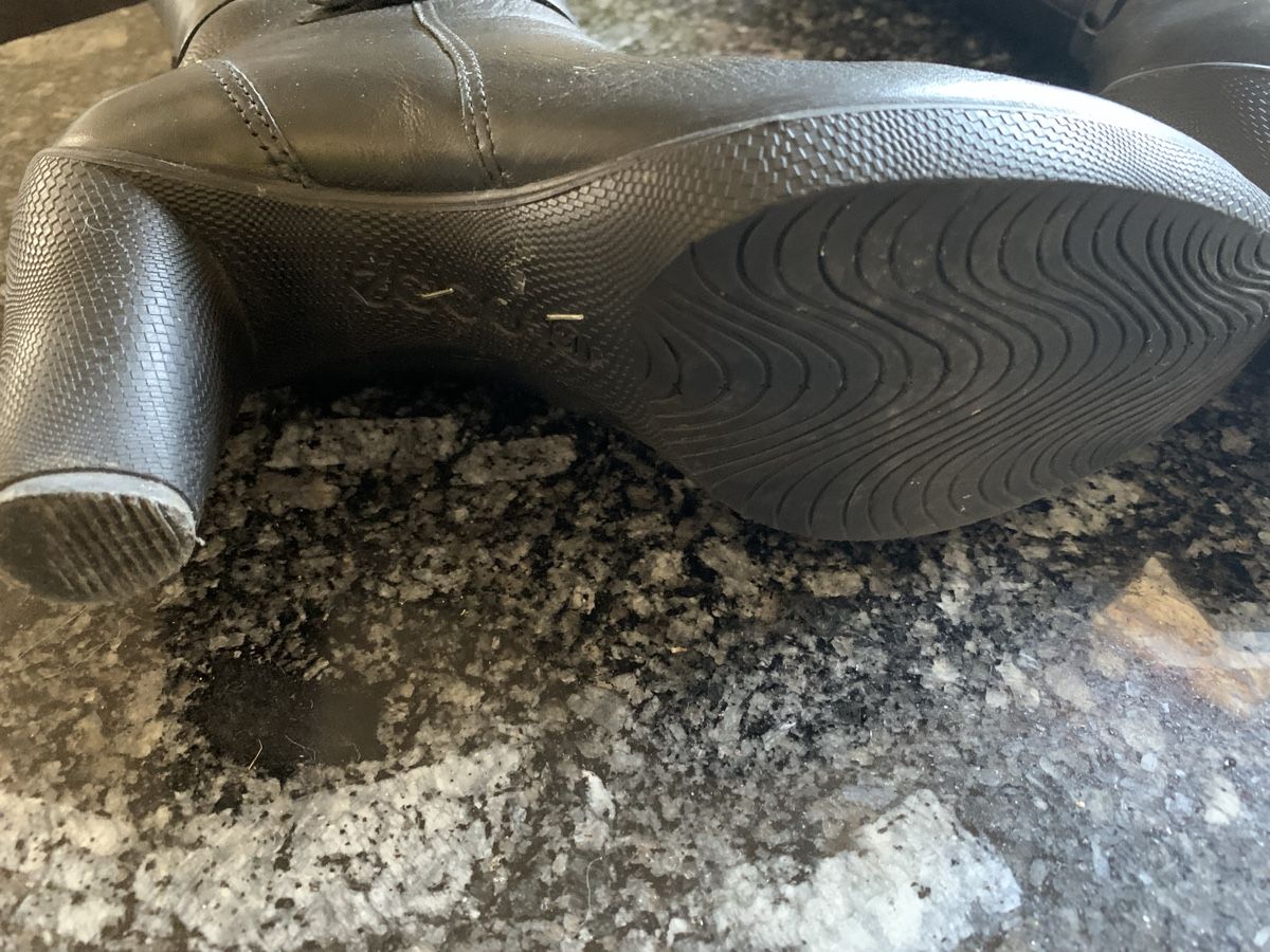 Ecco Damenschuhe: Damen Stiefel schwarz Leder – Gebraucht aus Aathal-Seegräben von Squiki 3