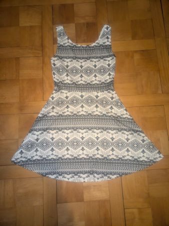 Schwarz-weisses Kleid, Gr. 34