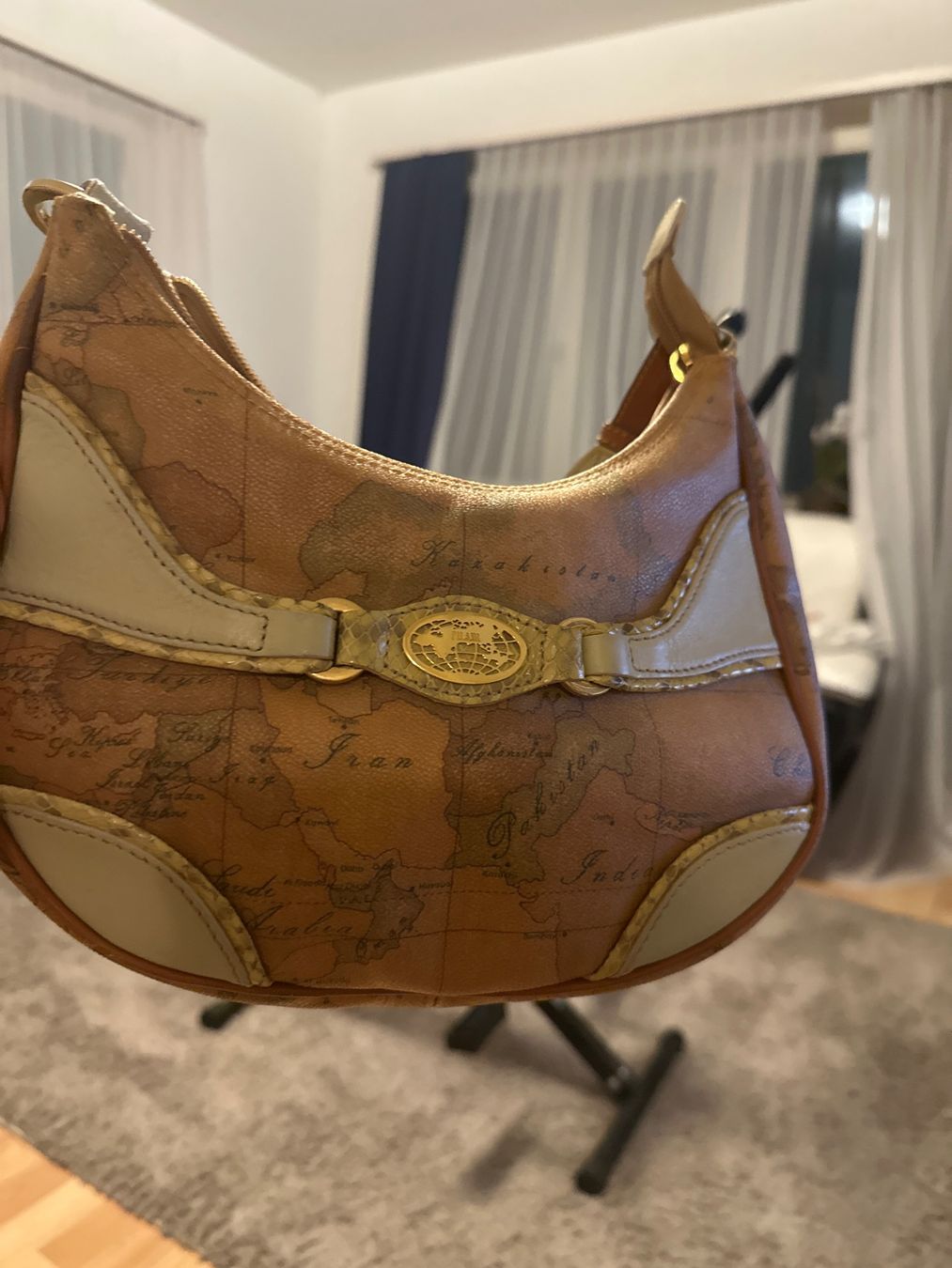 Alviero Martini Borse da donna: Alviero Martini Shoulder Bag – Usato da Glattbrugg venduto da tina063