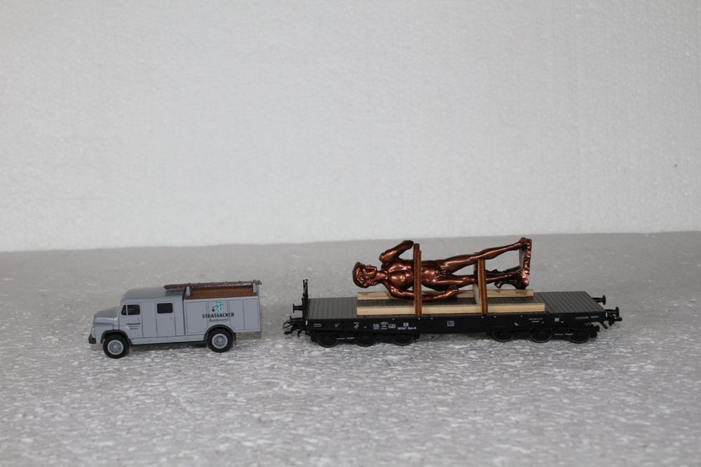 Märklin Modellini di ferrovie: Märklin 48007 DB Bronze-Statue nach Michelangelos "David" – Nuovo (secondo la descrizione) da Triesen venduto da gleis8 2