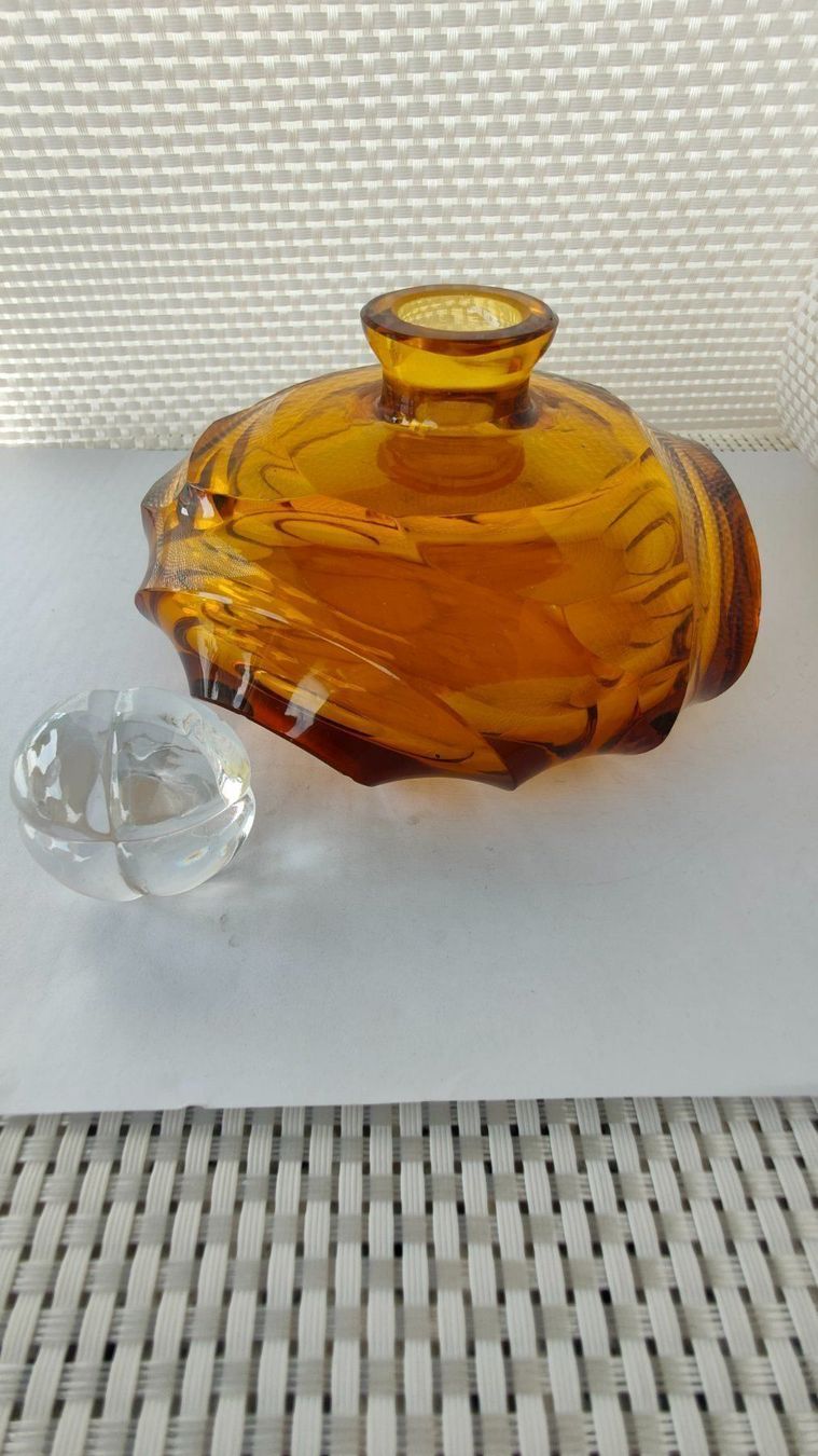 Flacons: Vintage Glas-Flakon XXL – Gebraucht aus Umiken von Daik 2