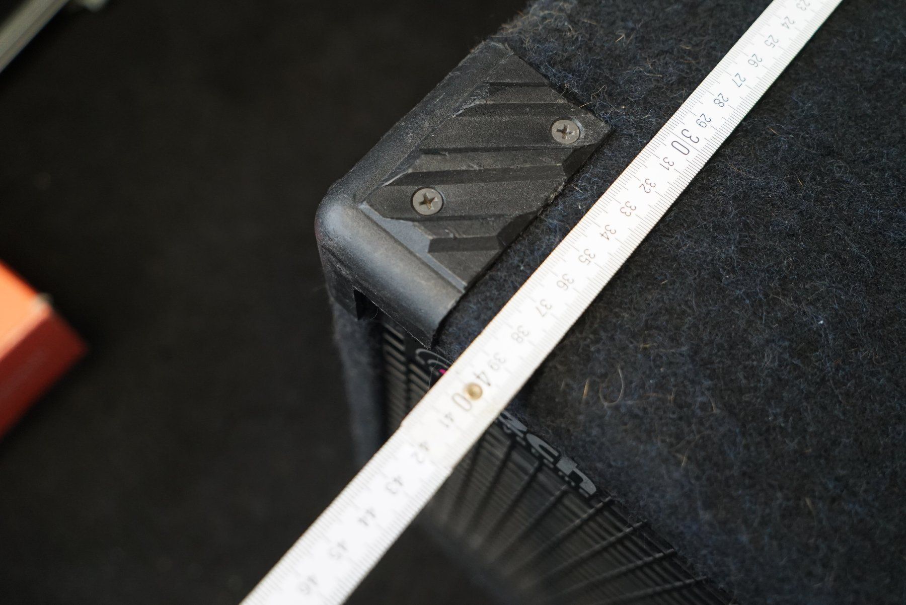 Verstärker: Tech CT2000 (2x12) Bass Boxe – Gebraucht aus Ortschwaben von Musictrade 8