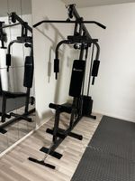 TecTake Kraftstation Home Gym Latzug Butterfly + Zubehör