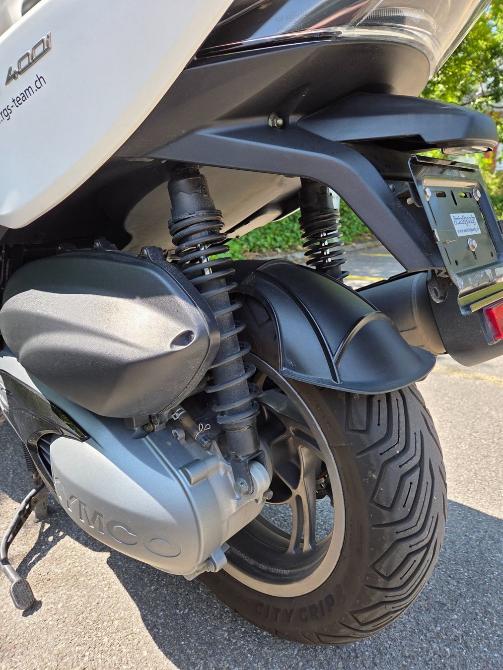 Kymco Scooters: Kymco Xciting 400i Roller weiss – D'occasion à Schaffhausen par kaeufer12 6