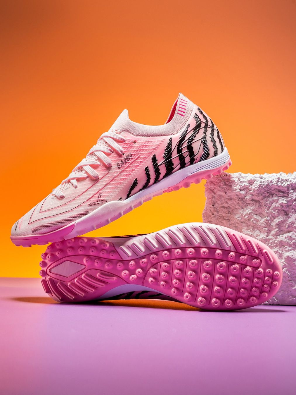 Herrenschuhe: SAIBI Flying Feather X2.0 3649 – Neu und originalverpackt aus Laufen von SAIBI