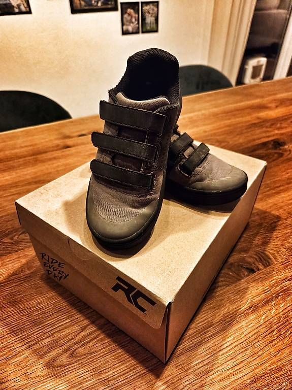 Herrenschuhe: Ride Concepts Livewire MTB Flat Schuhe – Gebraucht aus Schlossrued von Luuweber88 1