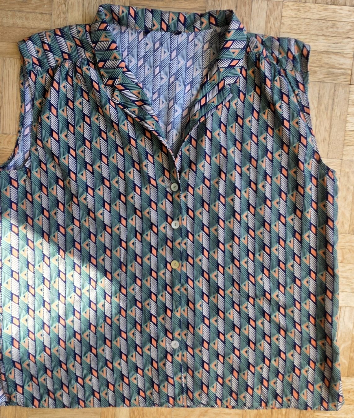 T-shirt: Chemise /blouse Taille M – Usato da Yverdon-les-Bains venduto da van_dq65 1