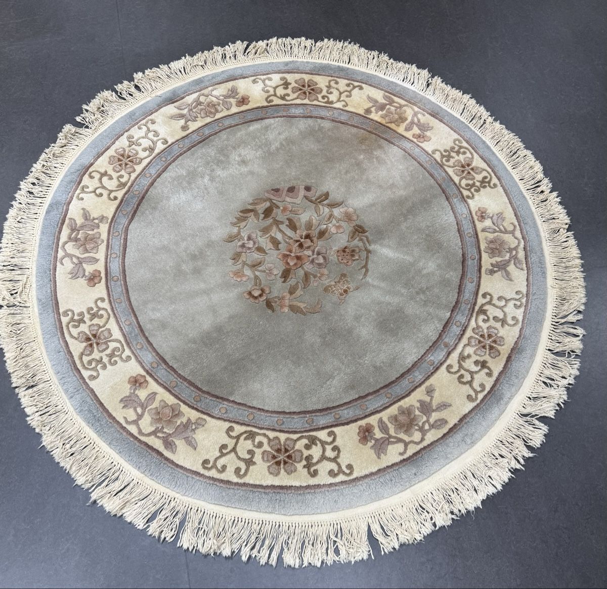 Teppiche: Nepal rund, Durchmesser 160 cm – Gebraucht aus Liestal von nani054