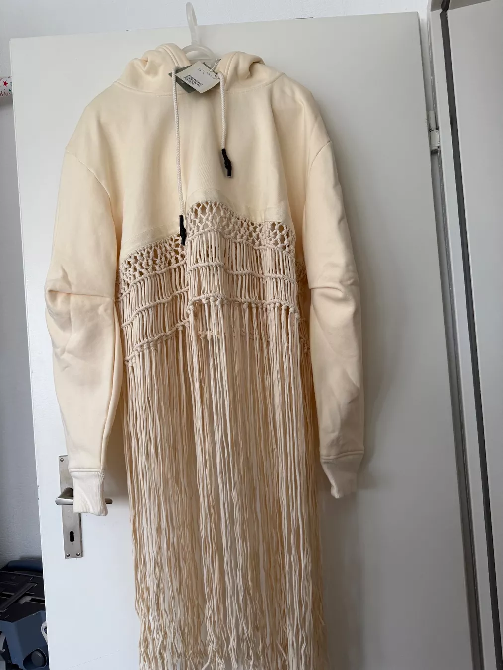 H&M Maglioni & Felpe: Damen Hoodie – Nuovo e nell'imballaggio originale da Schlieren venduto da van_qcj5