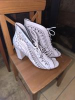 Leder Stiefeletten Sandalen mit Schnürung weiss Gr. 39.5