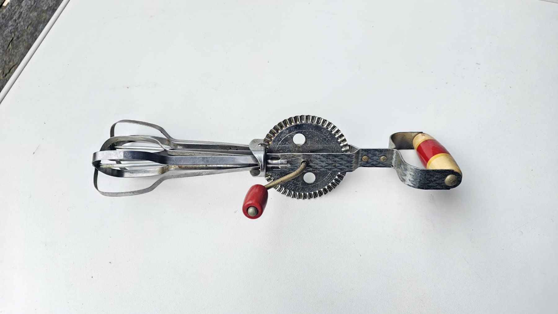 Elettrodomestici da cucina: Vintage Handmixer / Kurbelmixer – Usato da Feldbrunnen venduto da Donnerbutzi