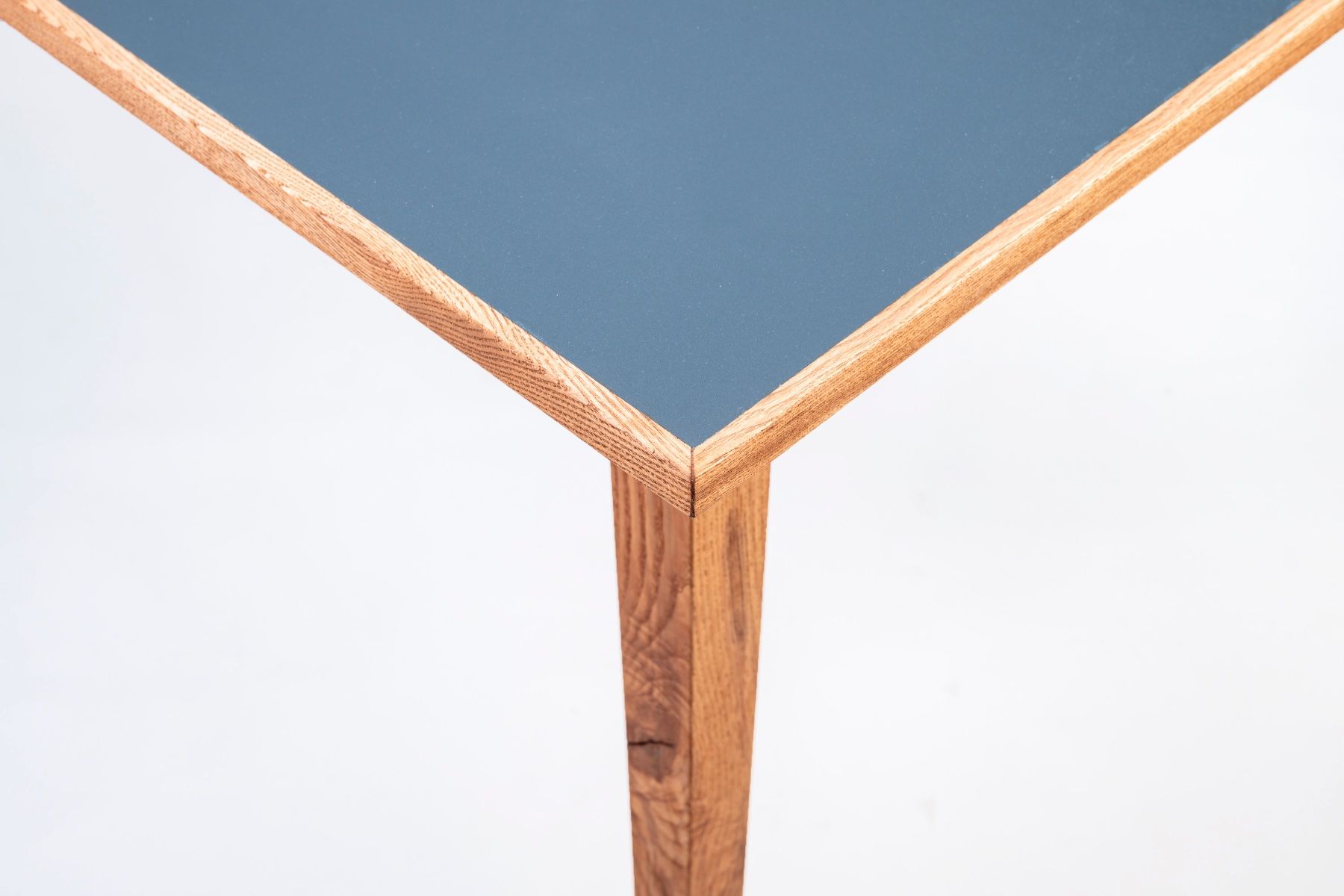 Tische: Linoleum Tisch – Neu (gemäss Beschreibung) aus Beringen von 8222Beringen 4