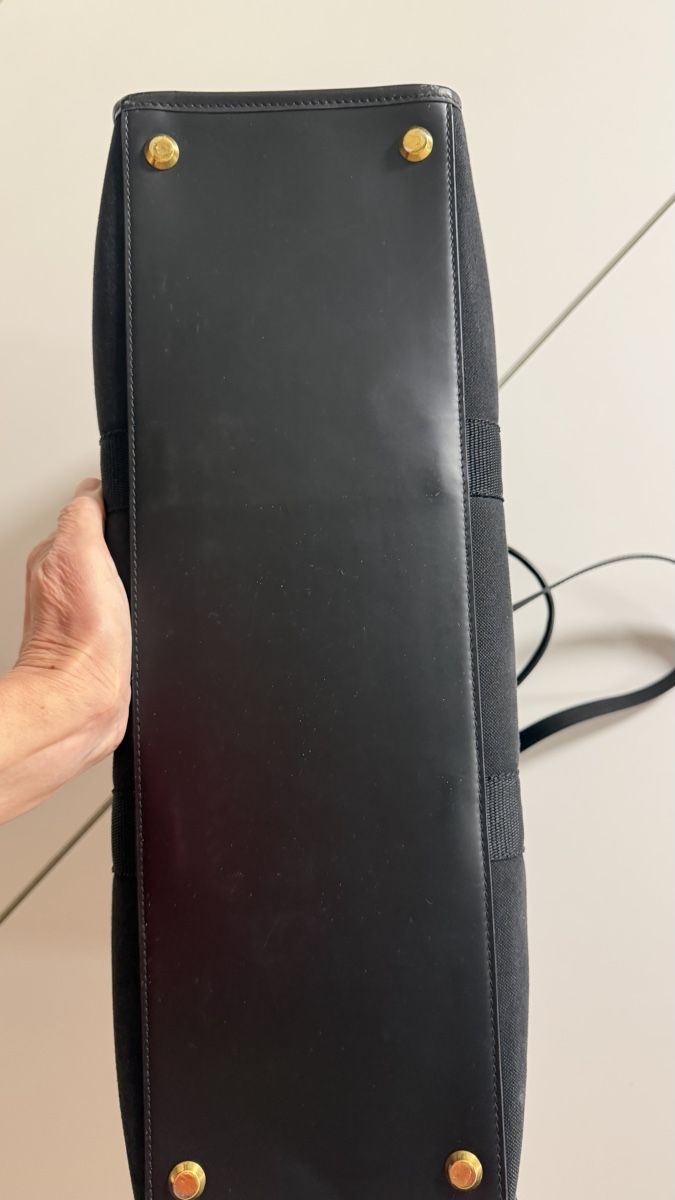 Balenciaga Borse da donna: Schwarze Balenciaga Cabas Bag – Nuovo (secondo la descrizione) da Horn venduto da FashionFlowerCh 1