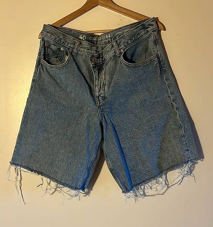 Short jean bleu baggy 40 / Blaue Baggy Shorts 40