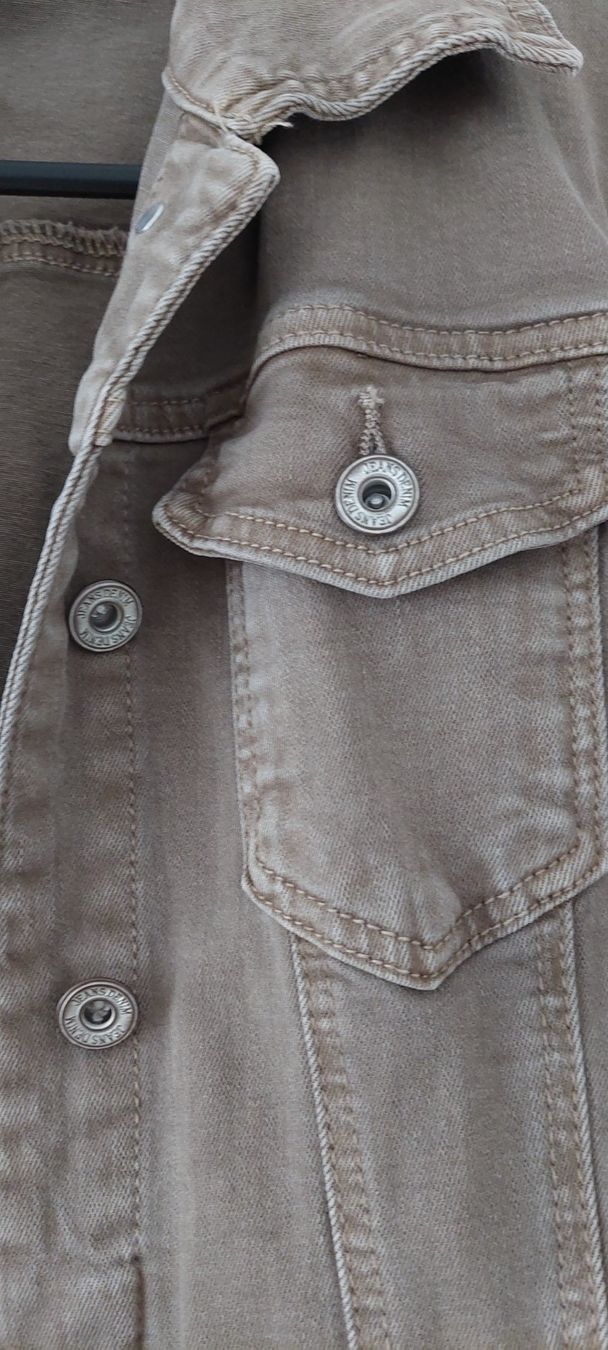 Giacche: Jeansjacke braun Gr. M – Usato da Lömmenschwil venduto da daedus 2